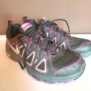 Nike Alvord 10 women's size 9.5